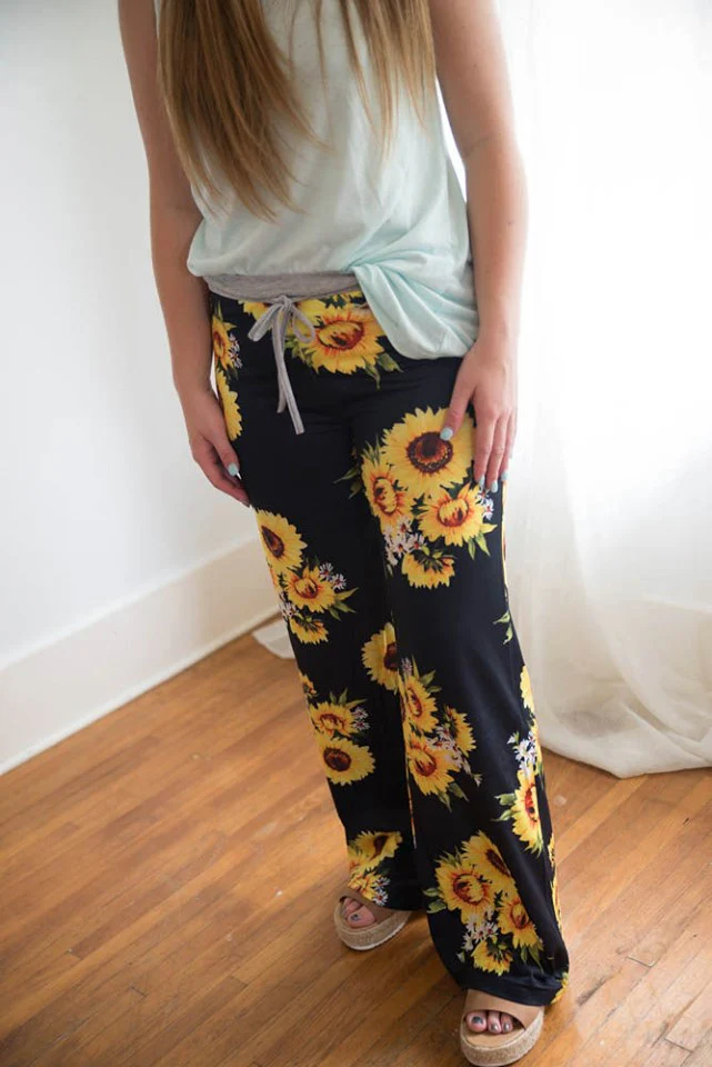 LOUNGE PANTS IN STOCK (ASSORTED PATTERNS) - Image 4